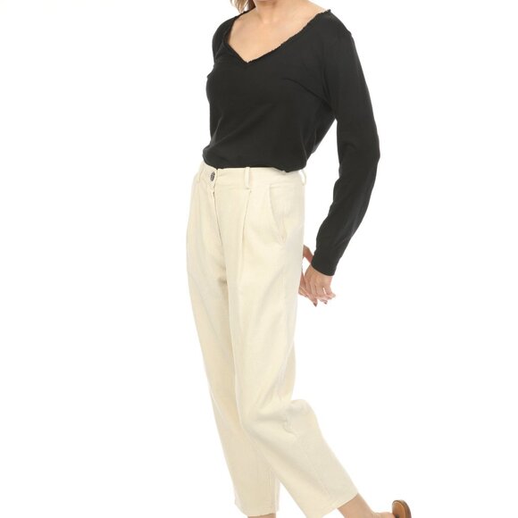 Black V Neck Pocket Top - Picture 5 of 5